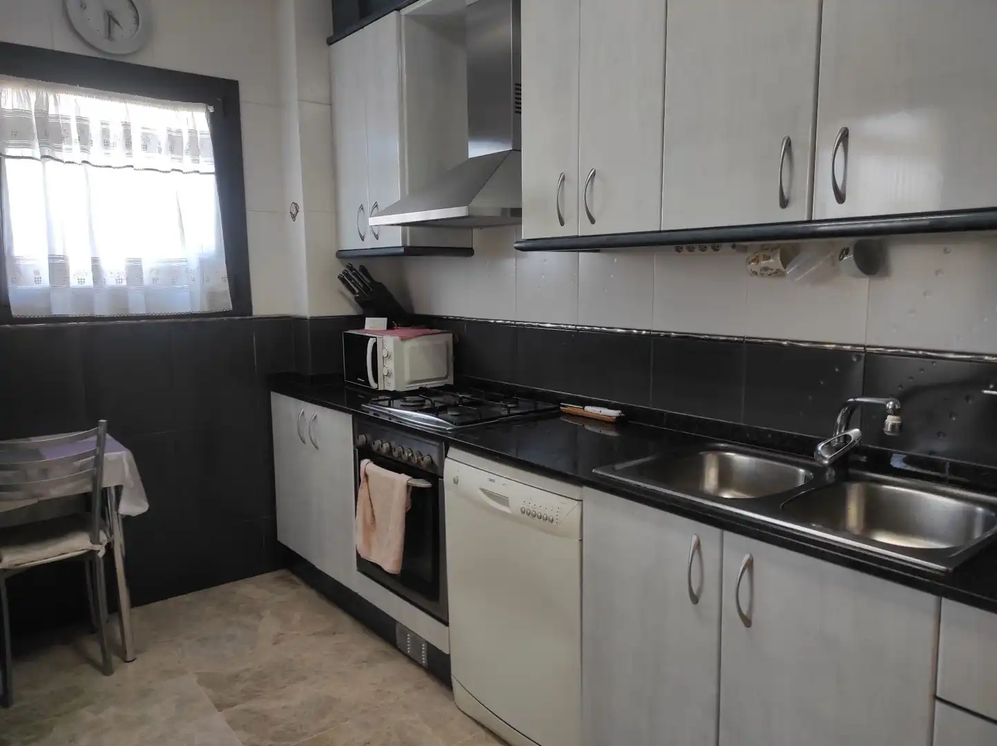 Cocina de Piso en venta en Vilafranca del Penedès con Calefacción y Trastero