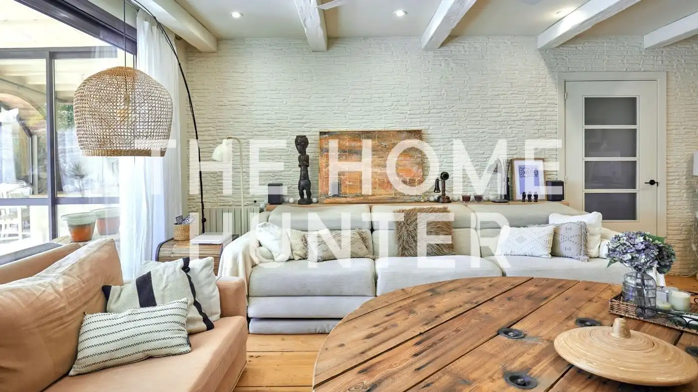 Living room of Houses for sale in Ventalló  with Air Conditioner, Heating and Private garden