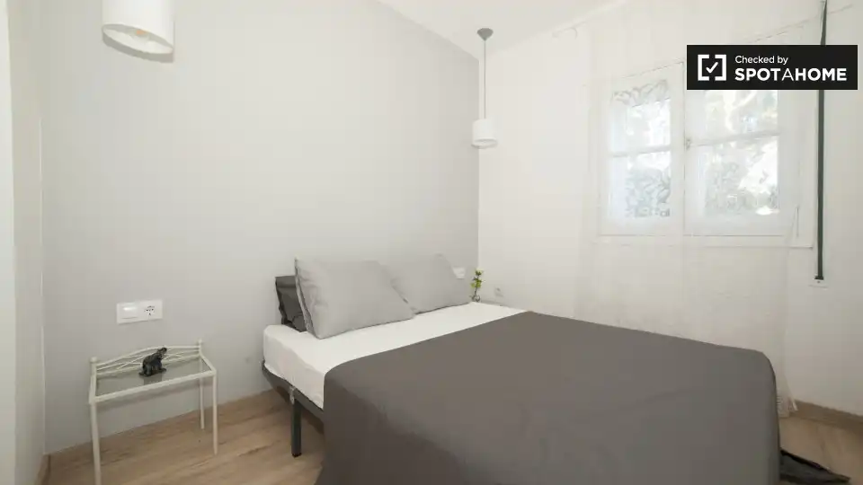 Room in Triana Casco Antiguo