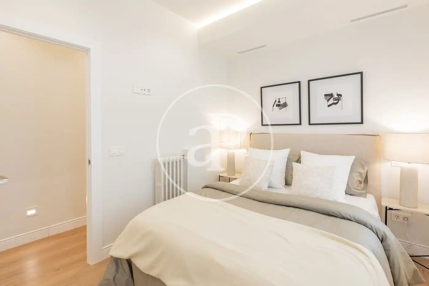 Habitación de Piso en venta en Madrid con Aire acondicionado y Calefacción