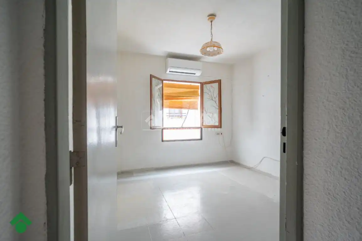 Bedroom of Flat for sale in Córdoba  with Air Conditioner and Balcony