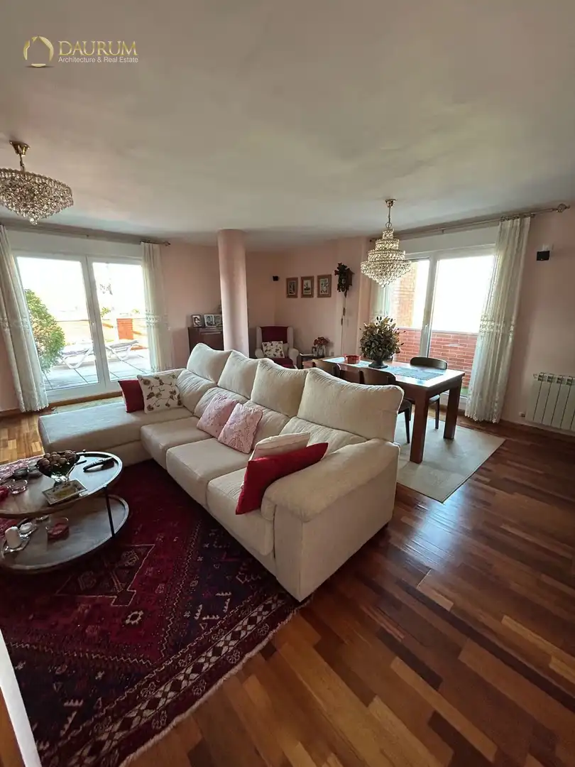 Sala d'estar de Àtic en venda en Paracuellos de Jarama amb Aire condicionat, Calefacció i Terrassa