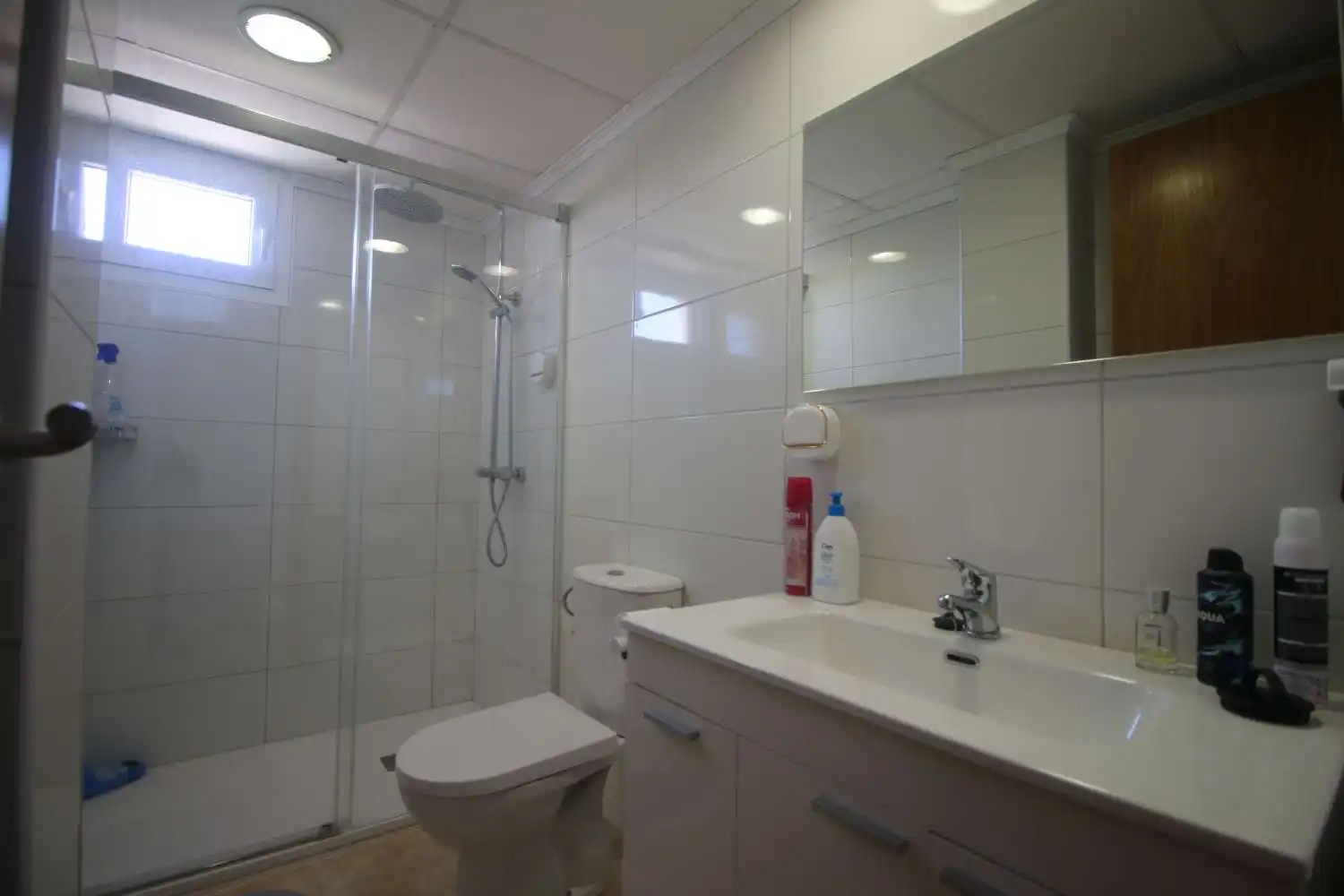 Baño de Casa adosada en venta en Cuevas del Almanzora con Aire acondicionado, Calefacción y Terraza