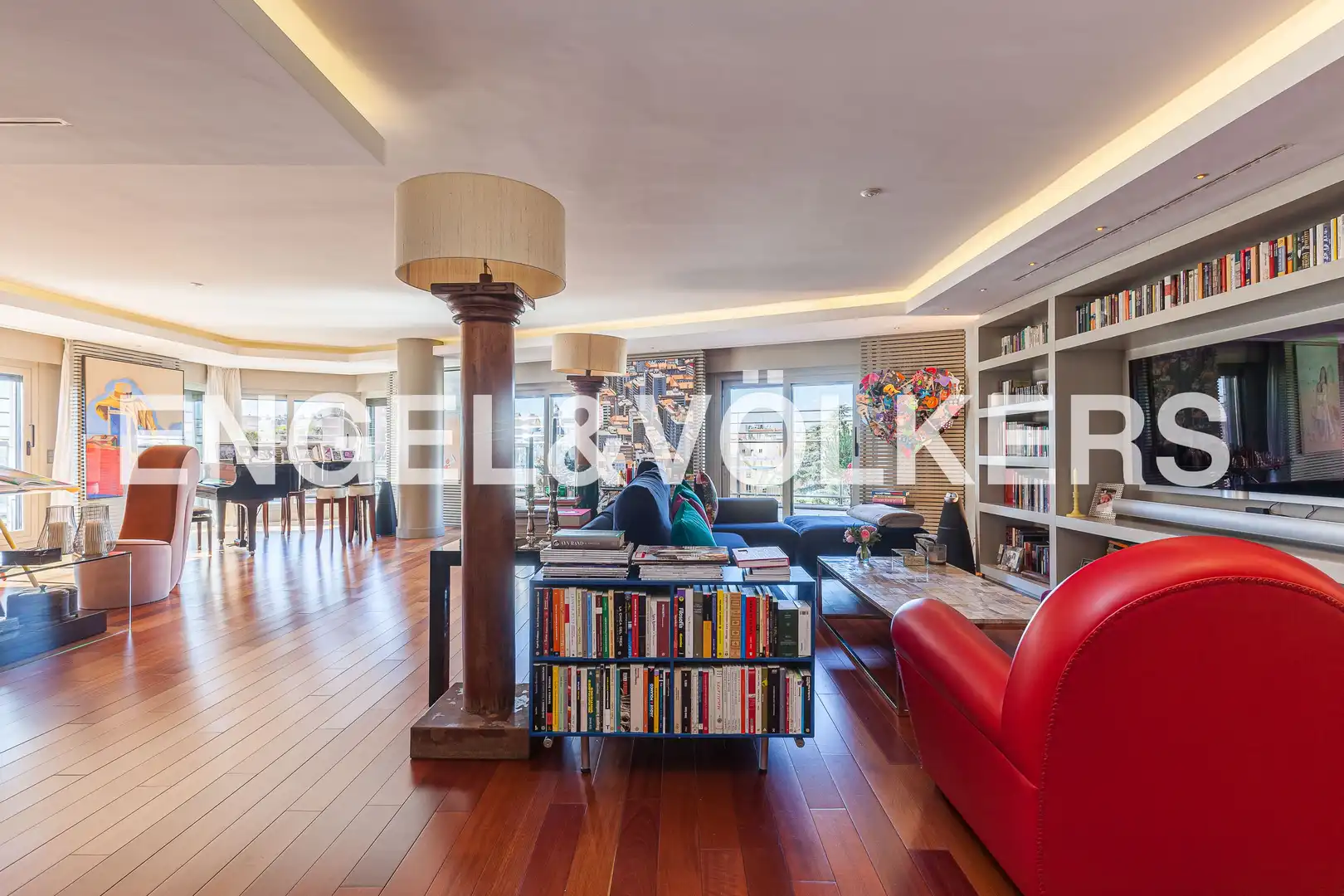 Sala de estar de Ático en venta en Madrid con Aire acondicionado, Calefacción y Terraza