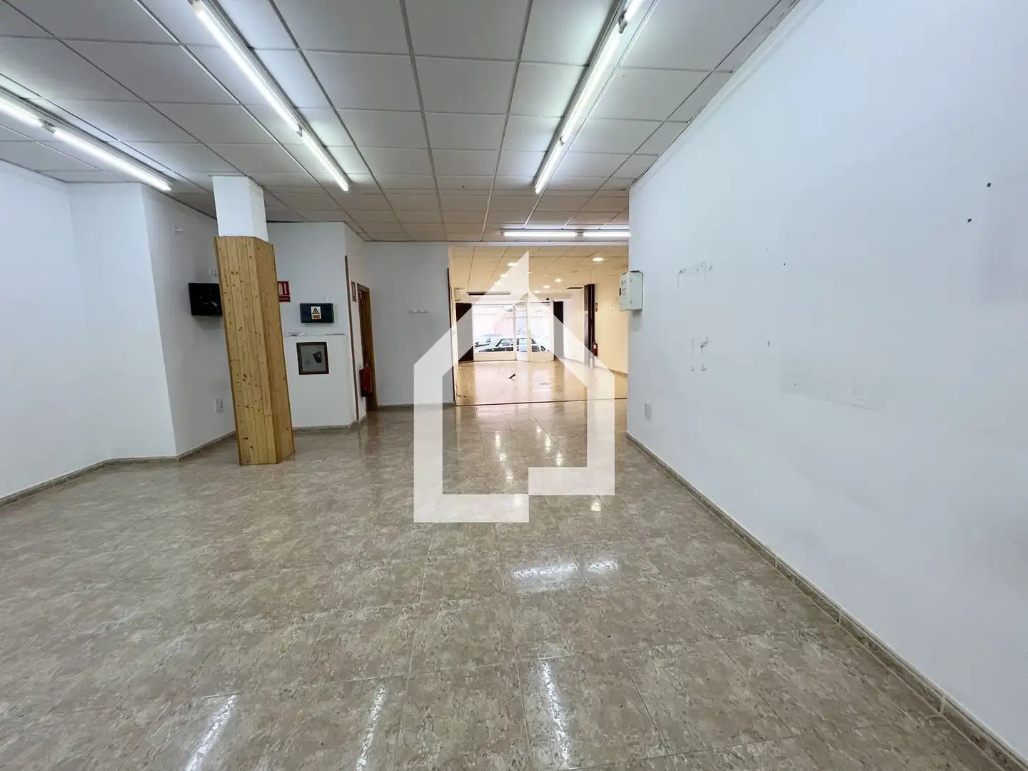 Gewerbefläche zum Verkauf in Calle Capitán Torregrosa, imagen 6