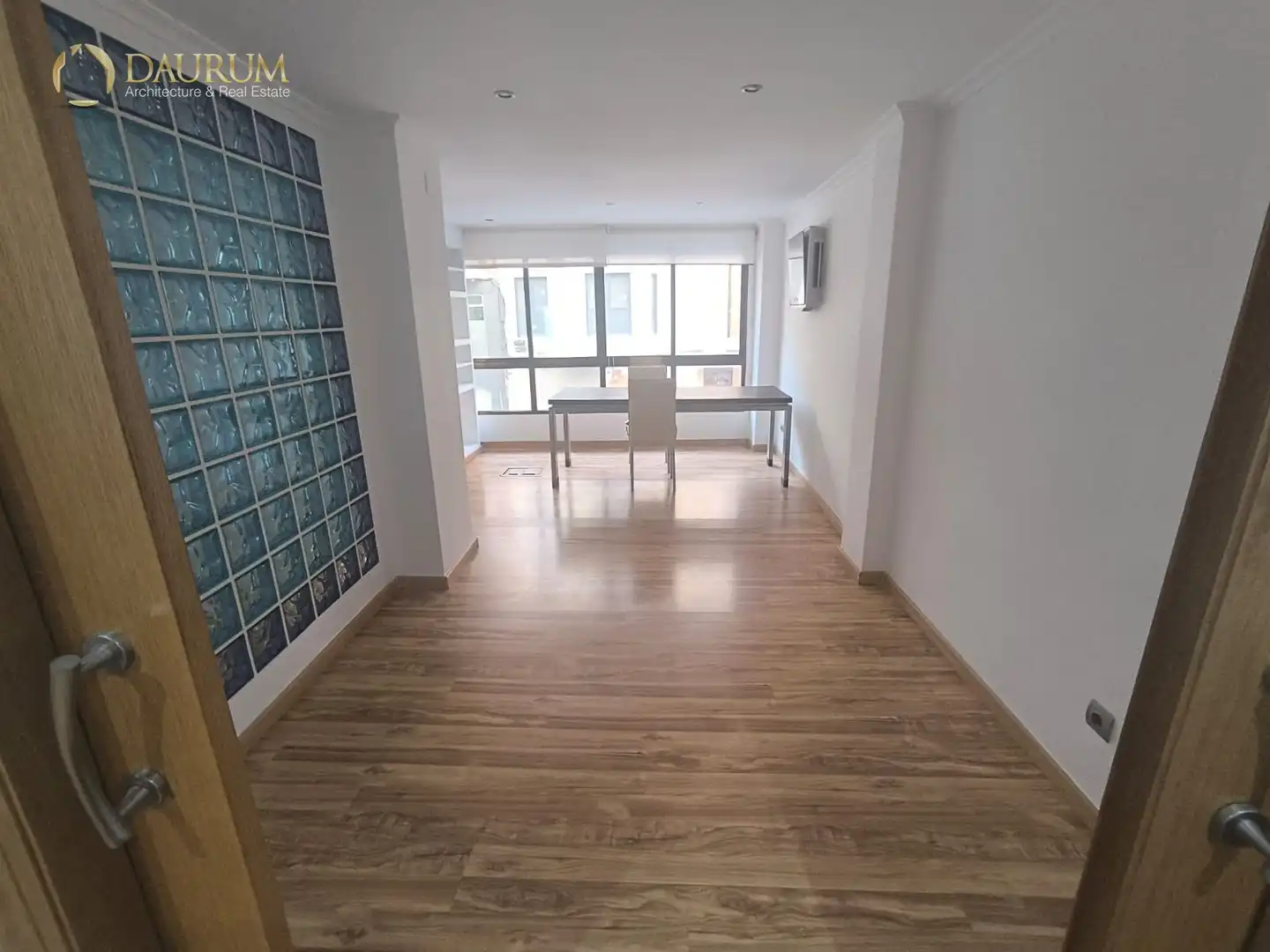 Office space for sale in CALLE BLAS VALERO, 74, imagen 2