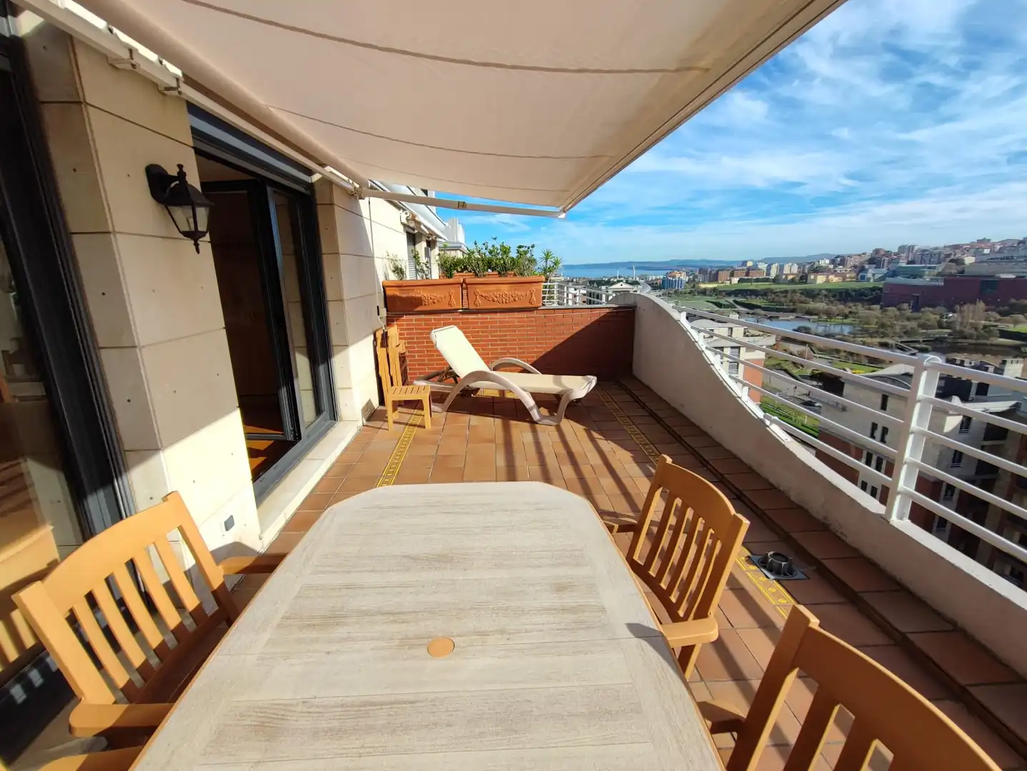 Attic for rent in Calle Ernest Lluch, La Pereda