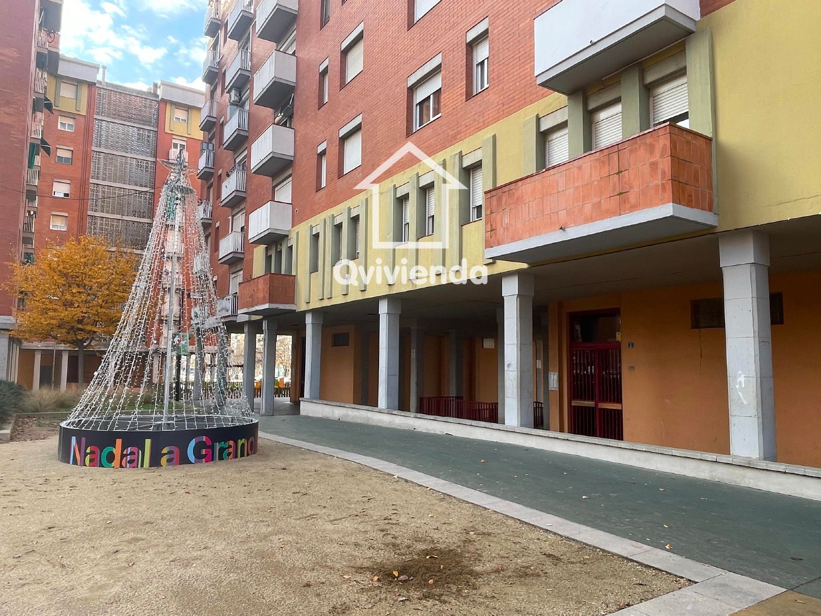 Vista exterior de Pis en venda en Granollers