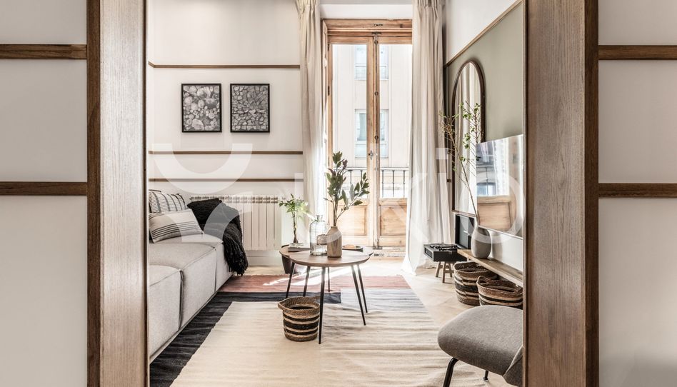 Apartamento de alquiler en Calle de San Andrés, Universidad - Malasaña - Imagen 3
