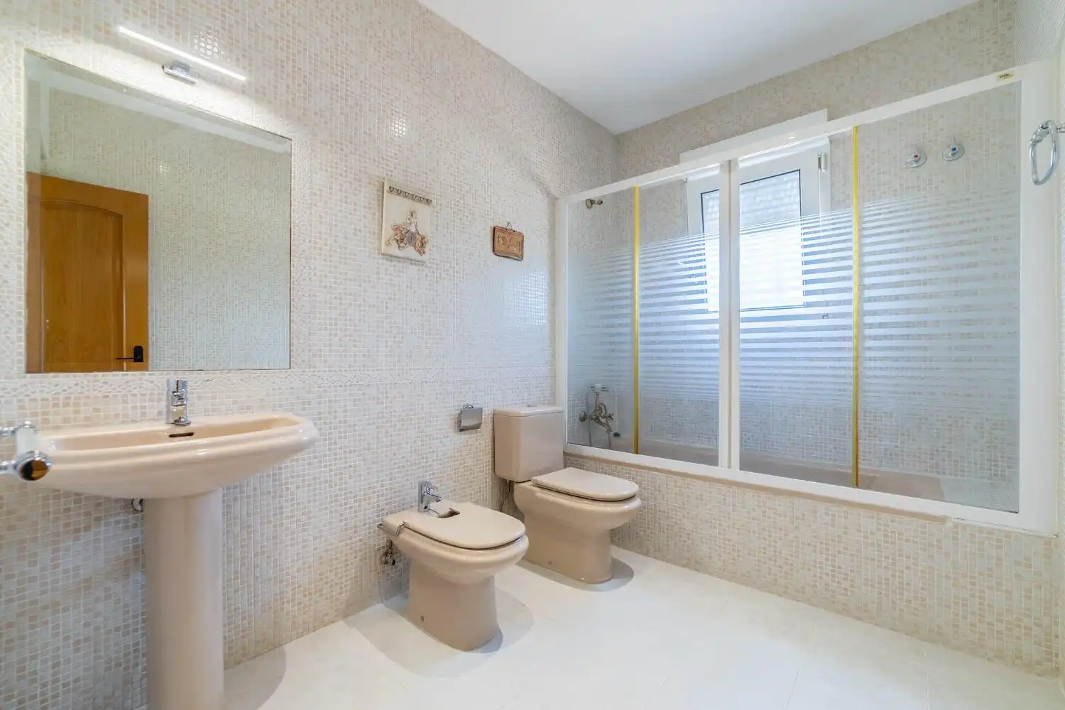 Bany de Casa o xalet en venda en Valdemorillo amb Piscina comunitària