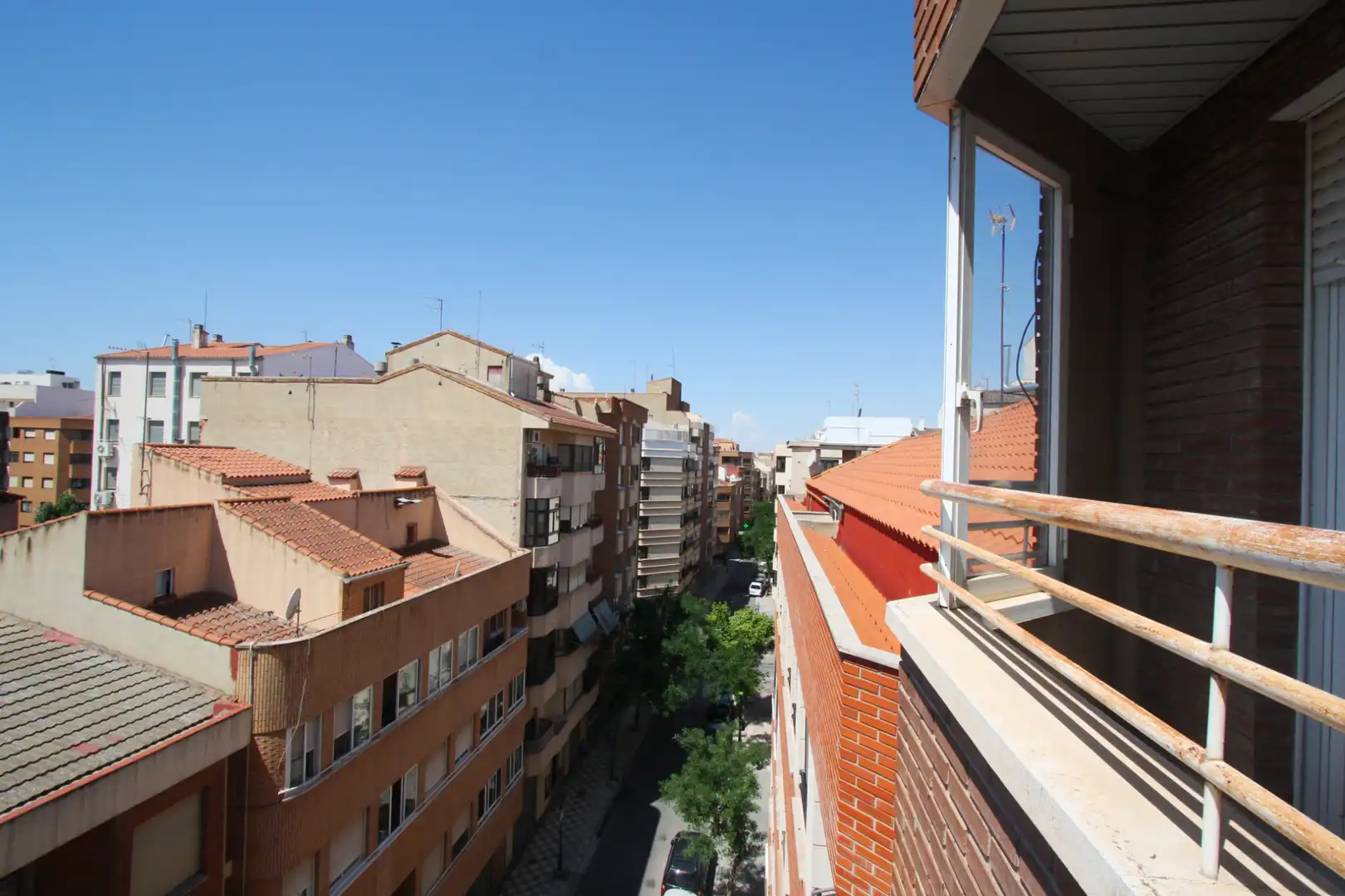 Vista exterior de Dúplex en venda en Albacete amb Aire condicionat, Calefacció i Parquet