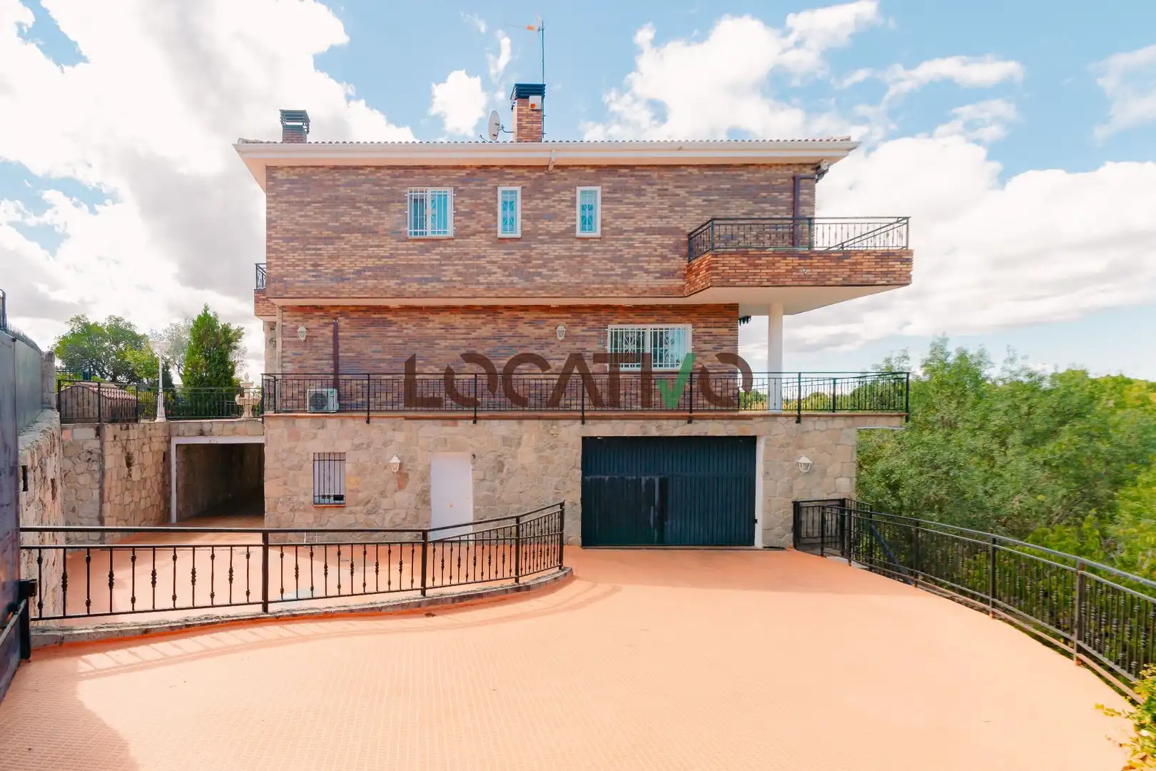 Casa amb piscina en venda a Colmenarejo, imagen 5
