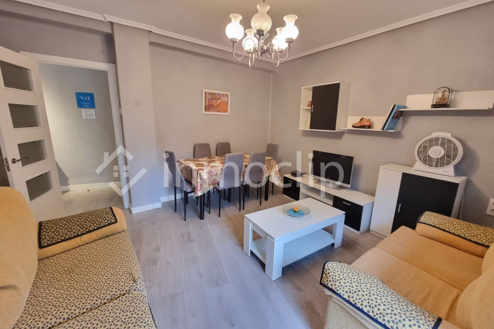 Sala d'estar de Pis en venda en Salamanca Capital amb Calefacció i Terrassa