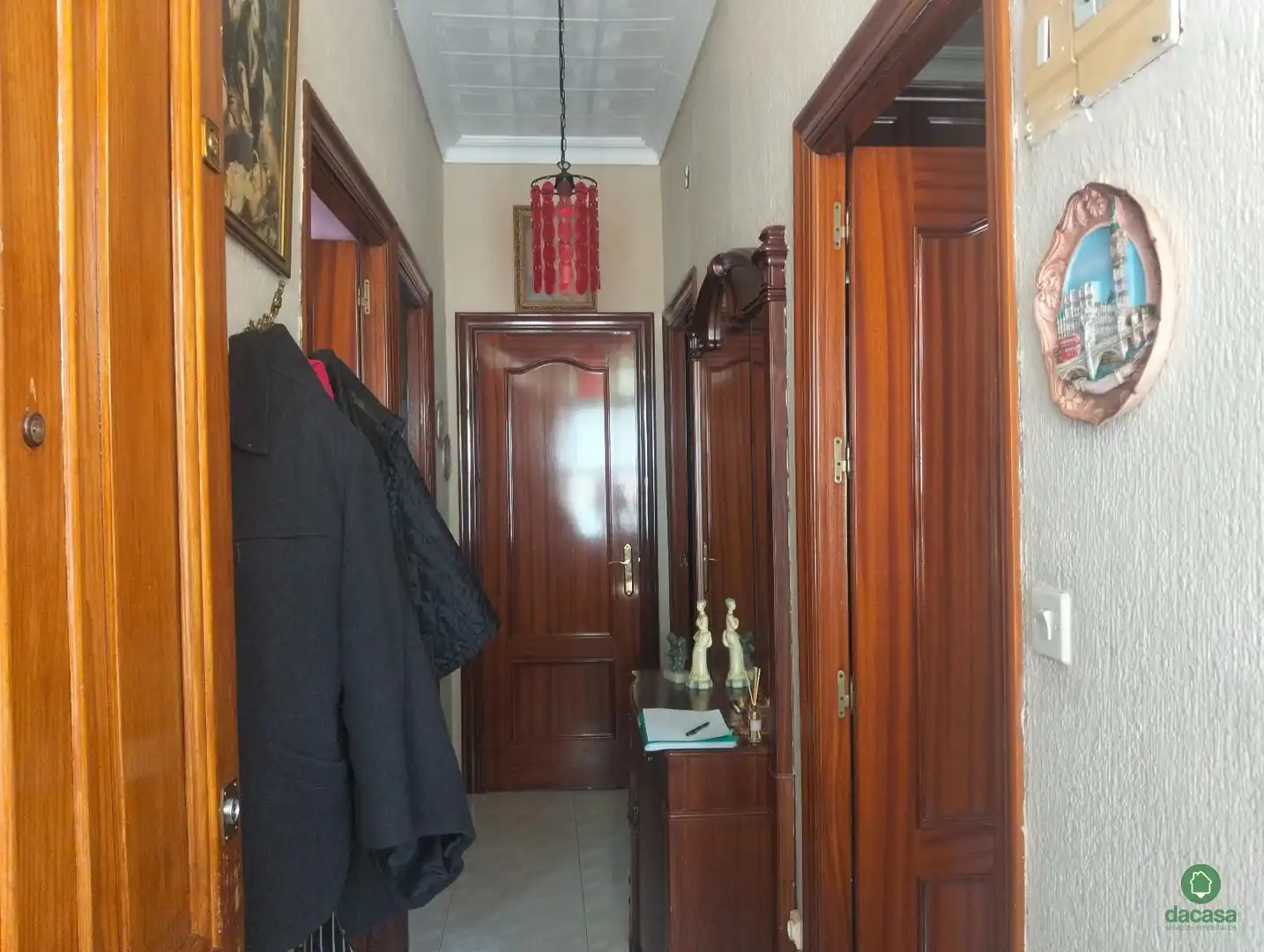 Einfamilien-Reihenhaus zum Verkauf in Huelva mit Klimaanlage, Privatgarten und Abstellraum