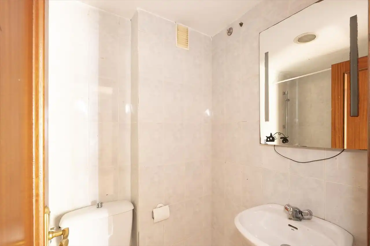 Baño de Piso en venta en Galapagar con Terraza, Trastero y Piscina