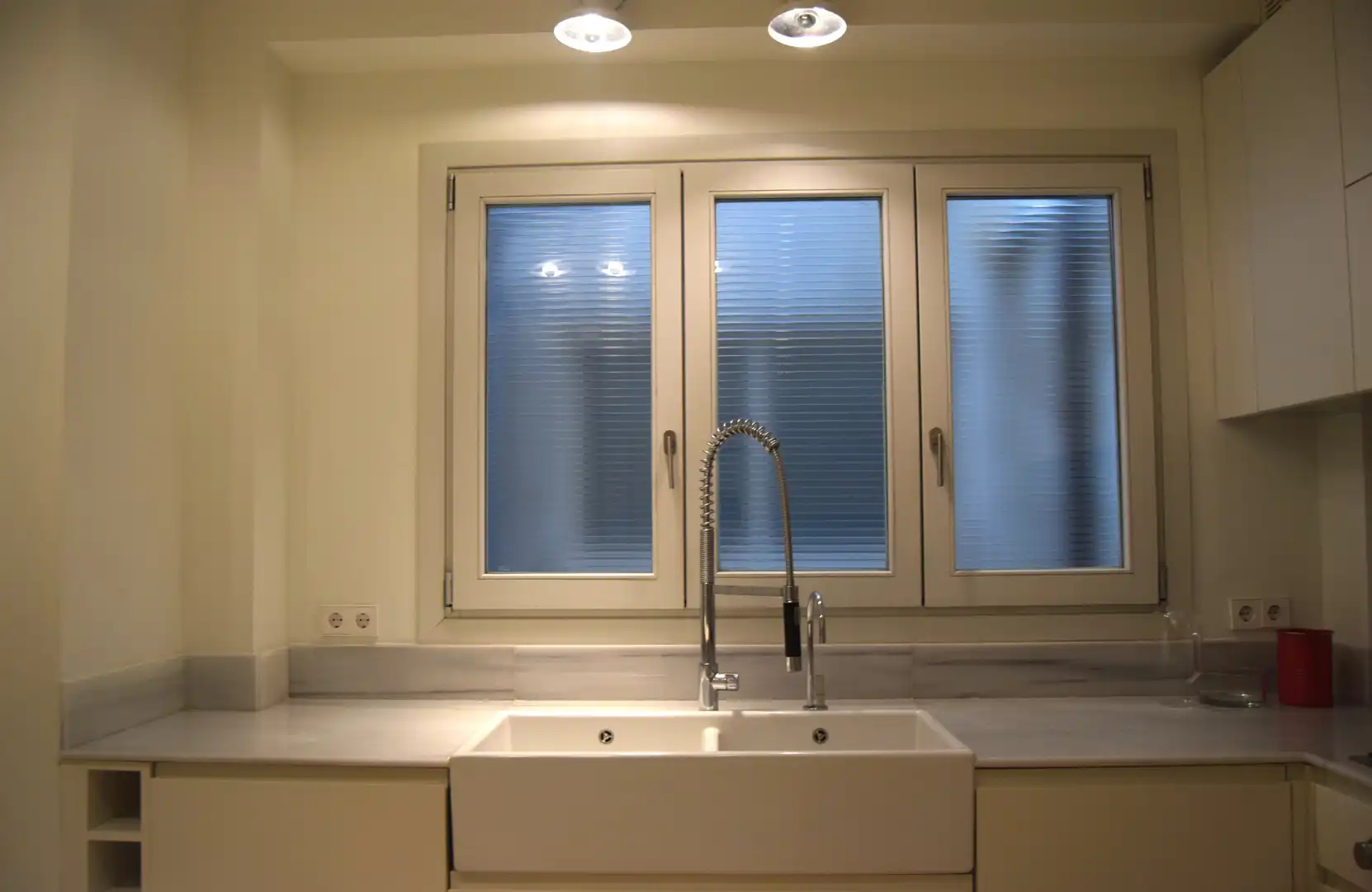 Cocina de Piso de alquiler en Barcelona con Aire acondicionado, Calefacción y Parquet