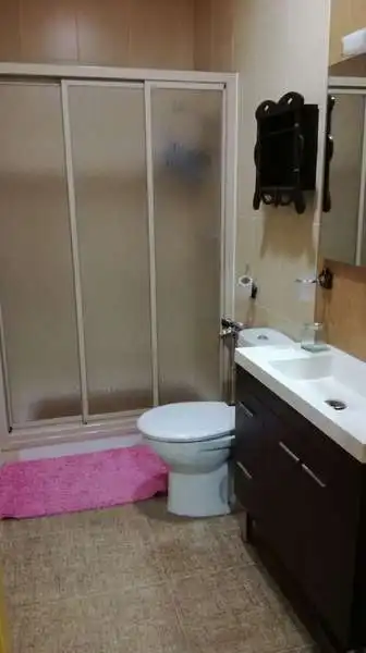 Baño de Dúplex en venta en Baños de la Encina con Aire acondicionado, Calefacción y Trastero