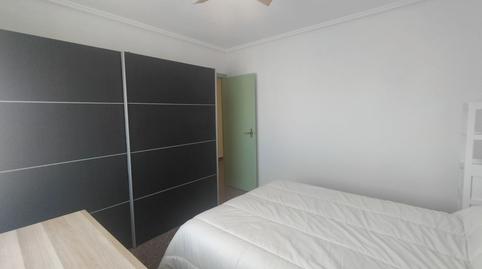 Photo 3 of Flat to share in Carrer del Duc de Mandas, 21, Els Orriols,  Valencia Capital