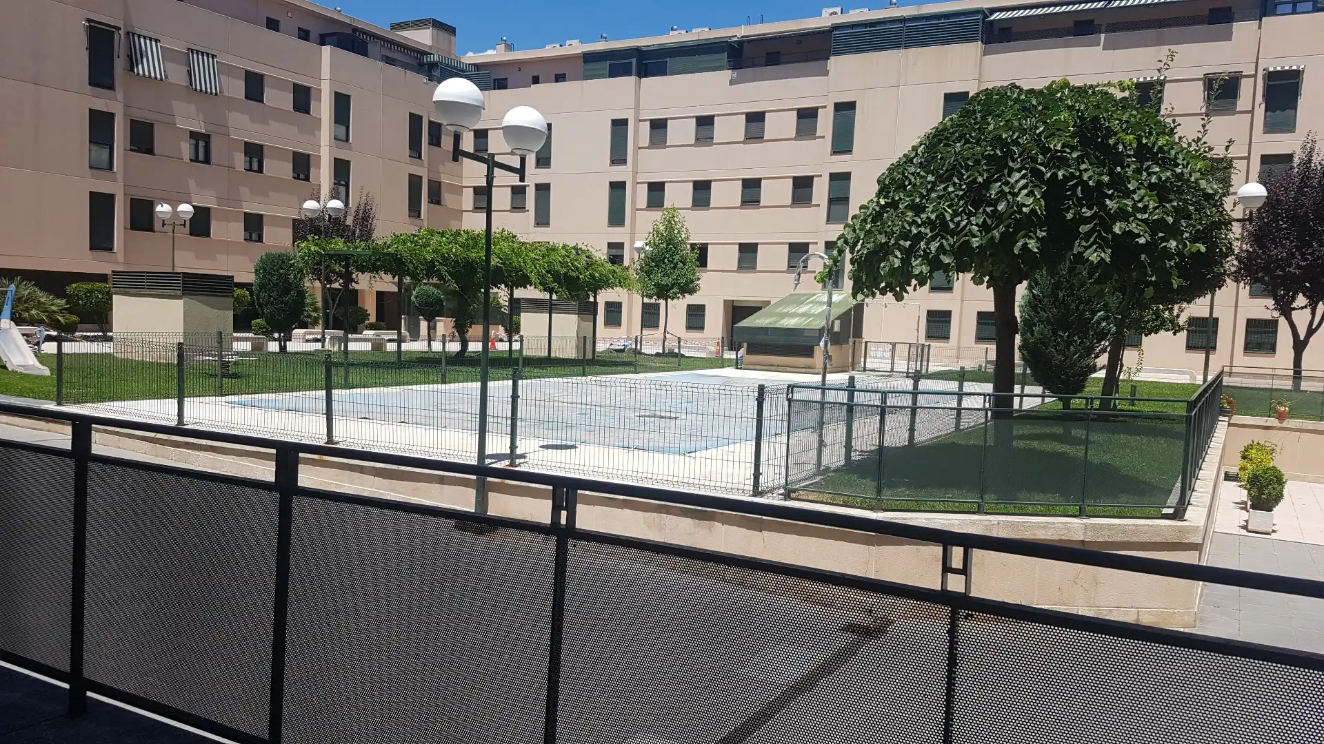 Parking de Piso de alquiler en Pinto con Aire acondicionado, Calefacción y Trastero