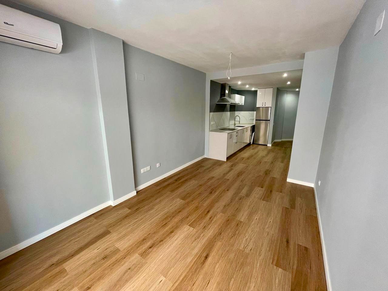 Planta baja for sale in Torrevieja  with Air Conditioner and Terrace