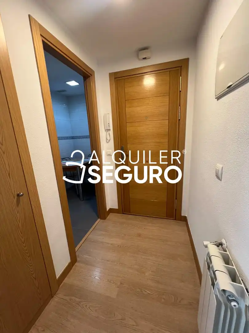 Bedroom of Flat for rent in San Sebastián de los Reyes  with Air Conditioner, Heating and Terrace