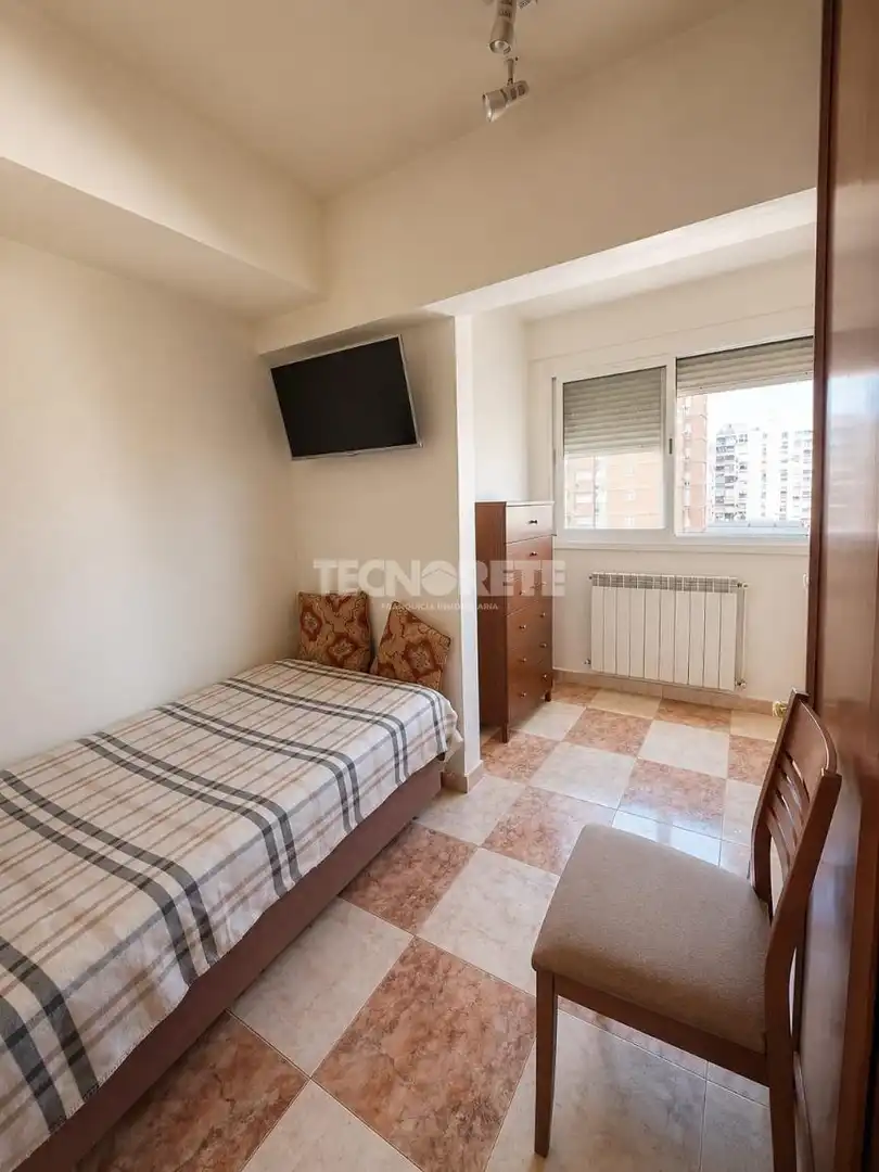 Bedroom of Flat for sale in Madrid  with Air Conditioner and Heating
