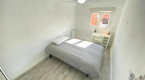 Photo 3 of Apartment to share in Los Rosales, Madrid