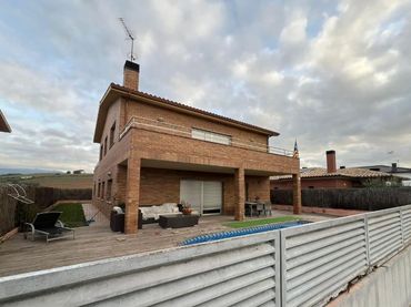Flat for sale in Collsabadell