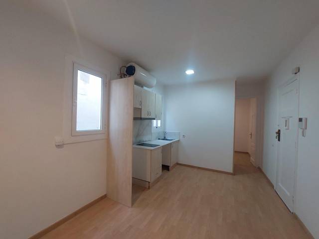 Estudio en Alquiler en de Villarroel en L'Antiga Esquerra de l'Eixample