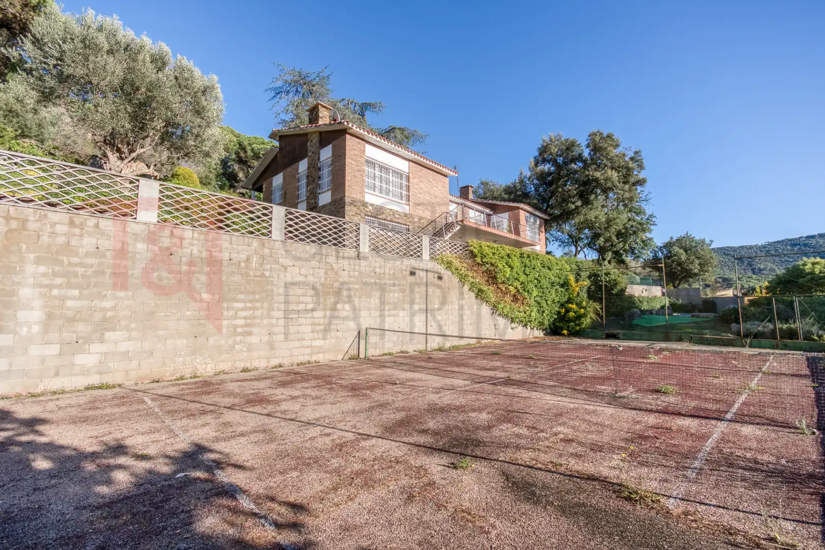Vista exterior de Casa o xalet en venda en Vallromanes amb Calefacció, Jardí privat i Terrassa