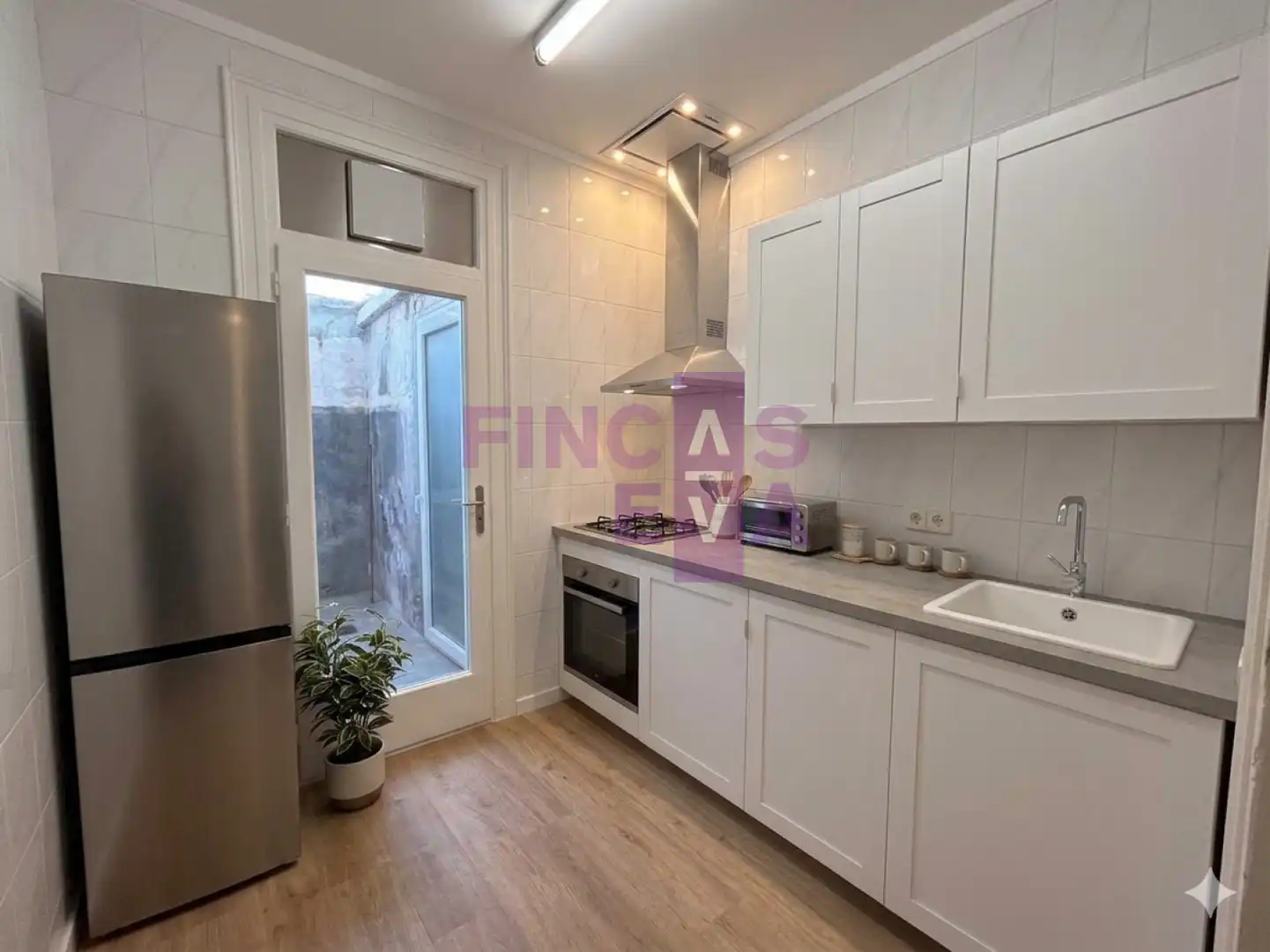 Piso en venta en Barcelona - CL CONSELL DE CENT, imagen 5