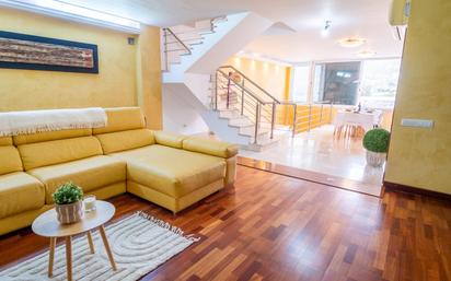 Living room of Single-family semi-detached for sale in Arucas  with Air Conditioner and Terrace