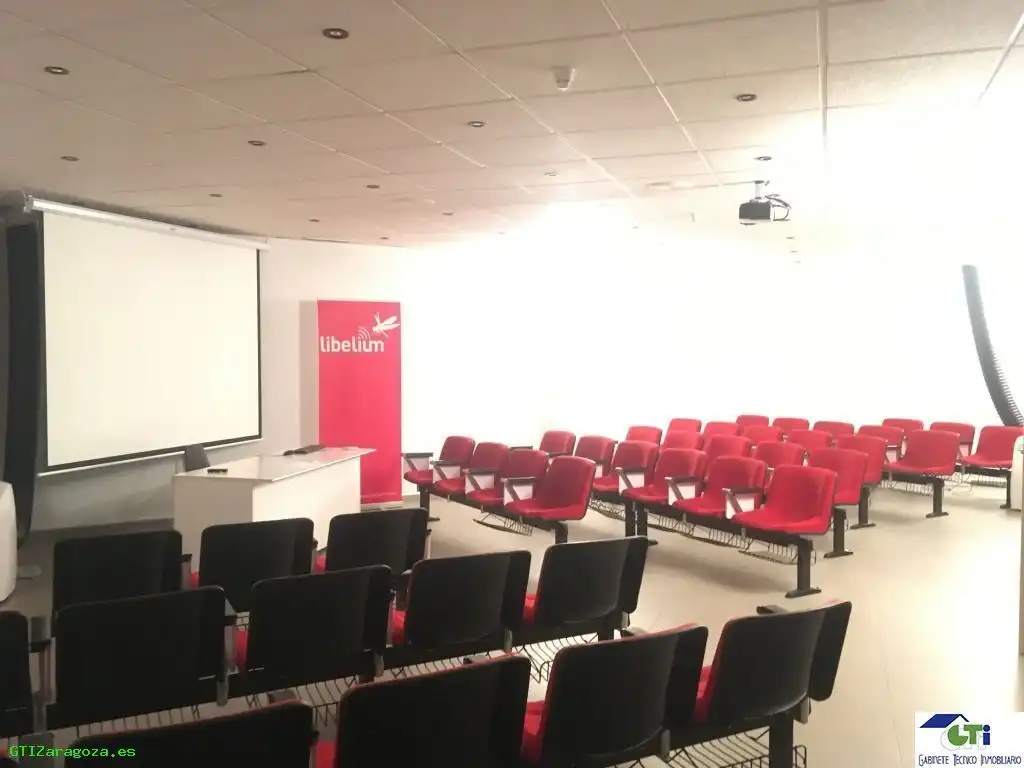 Office for rent in Zaragoza