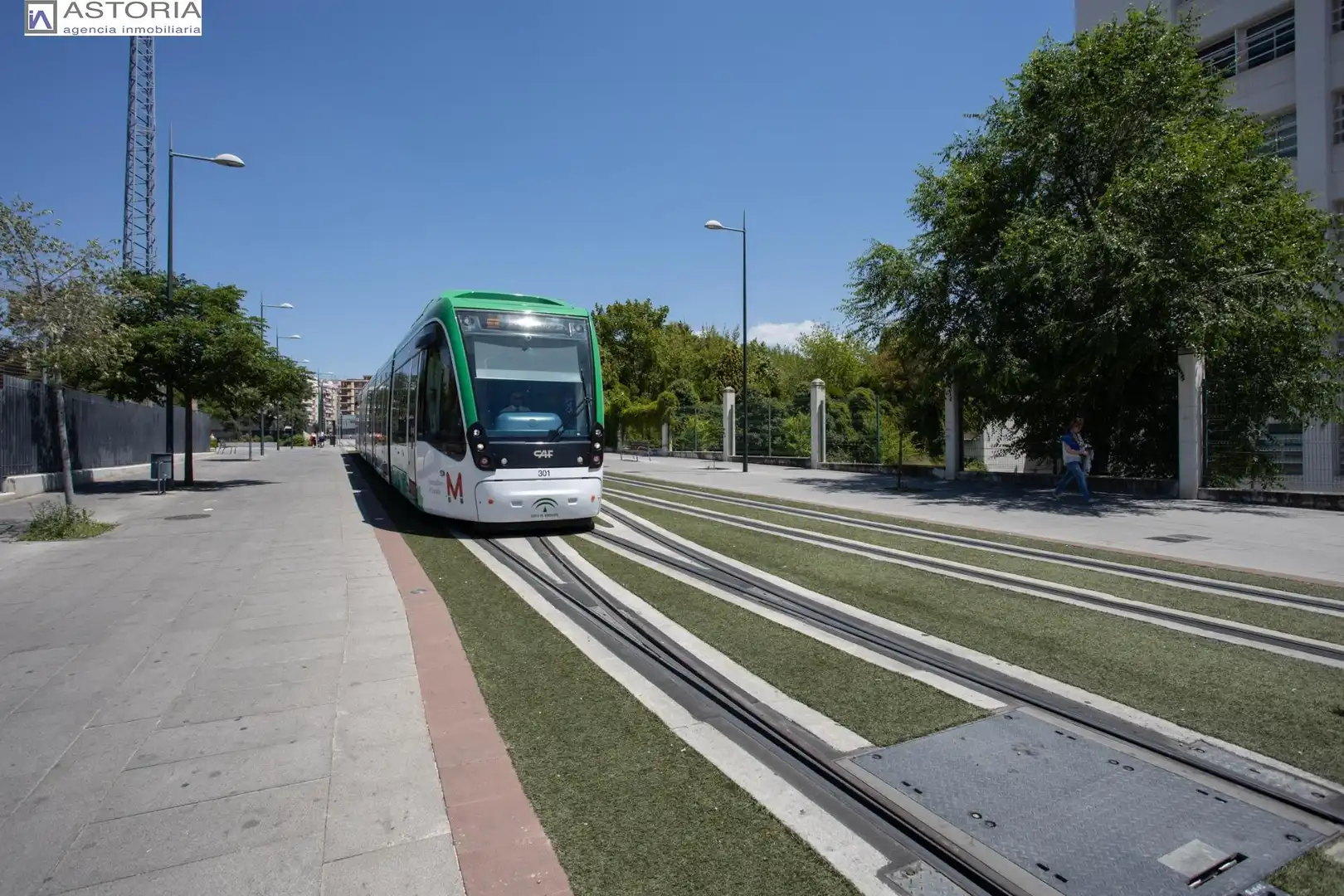 Außenansicht von Wohnung zum Verkauf in Granada mit Klimaanlage und Heizung