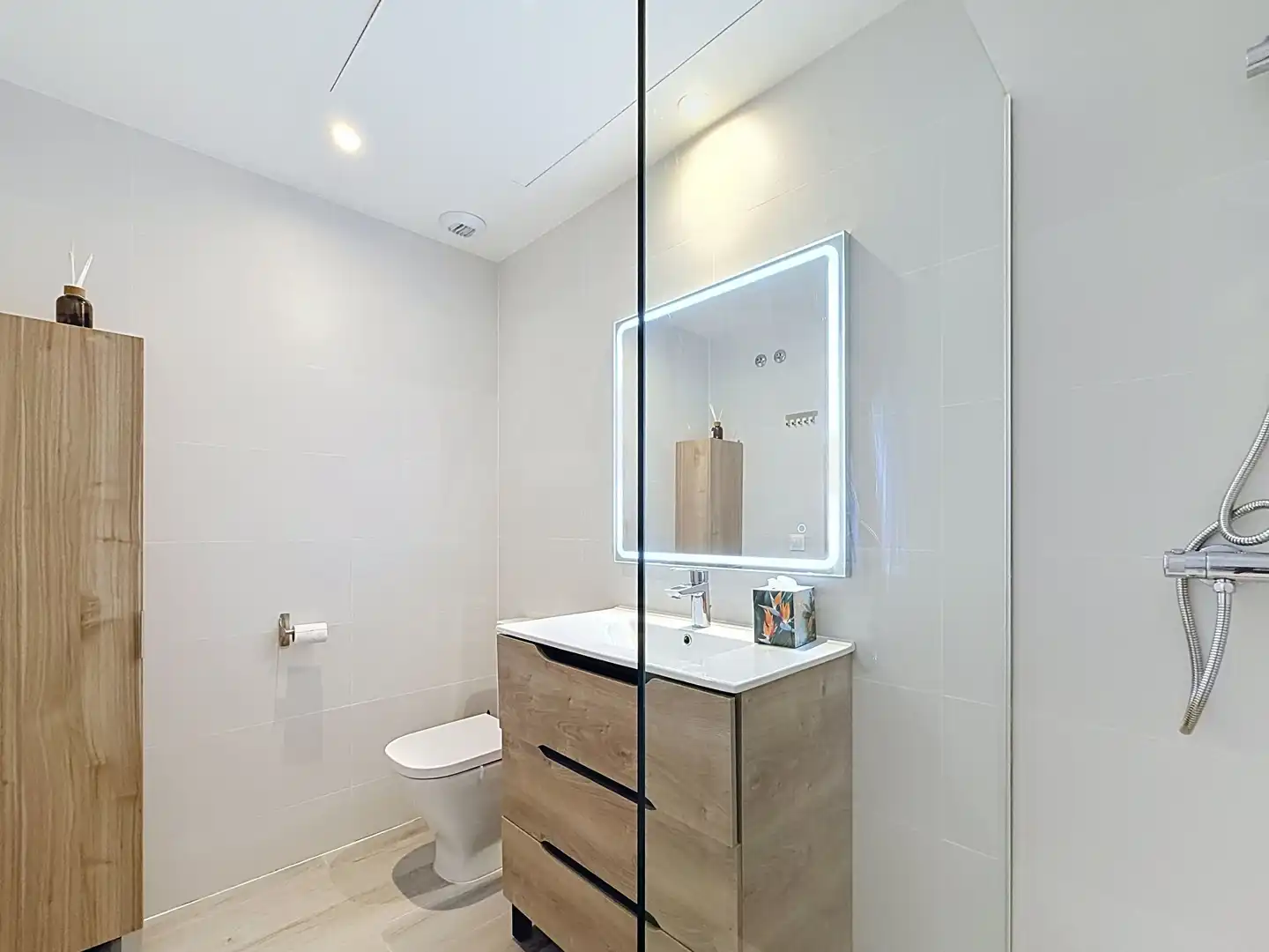 Bathroom of Flat for sale in Dénia  with Air Conditioner, Heating and Swimming Pool