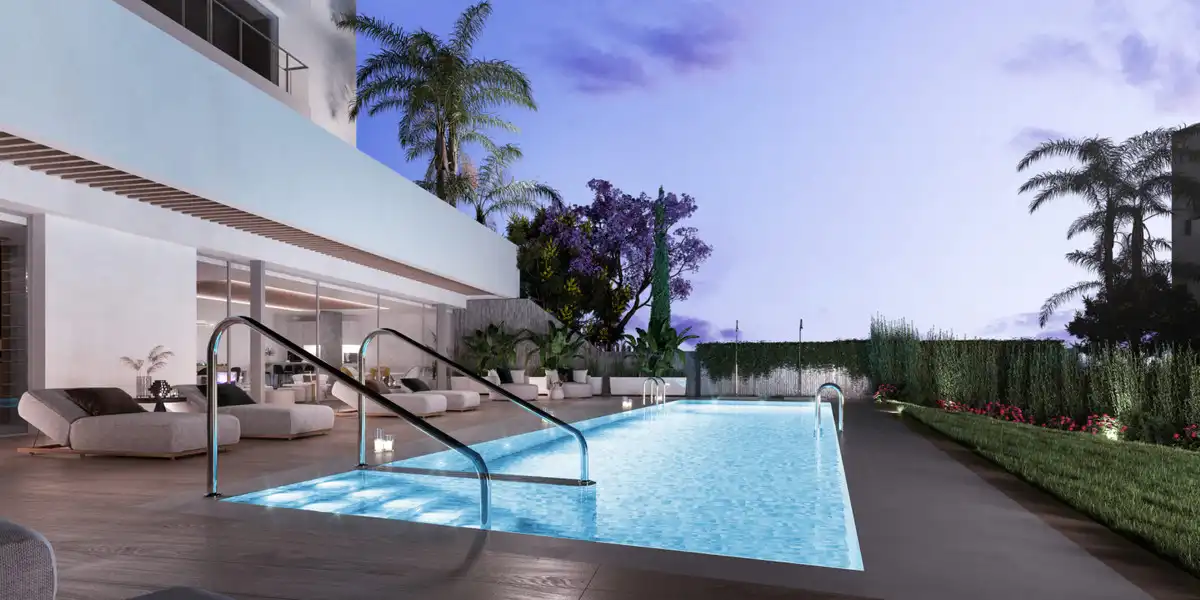 Wohnung mit Pool zum Verkauf in Río Real - Los Monteros, imagen 7