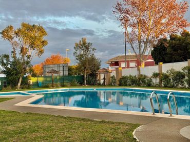 Bungalow with pool for sale in San Cayetano
