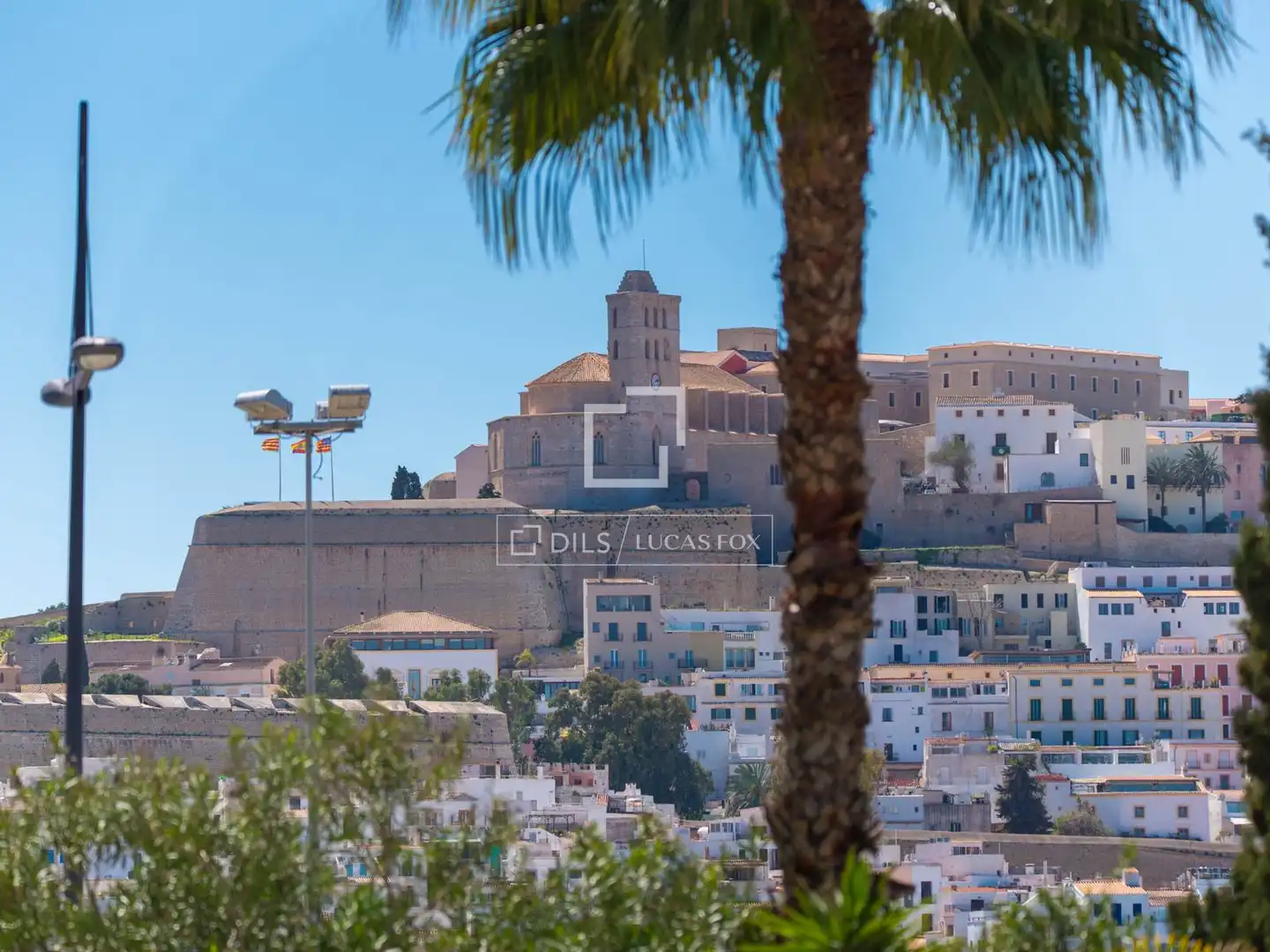 Außenansicht von Wohnung zum Verkauf in Eivissa mit Klimaanlage, Heizung und Privatgarten