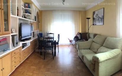 Living room of Flat for sale in Salamanca Capital