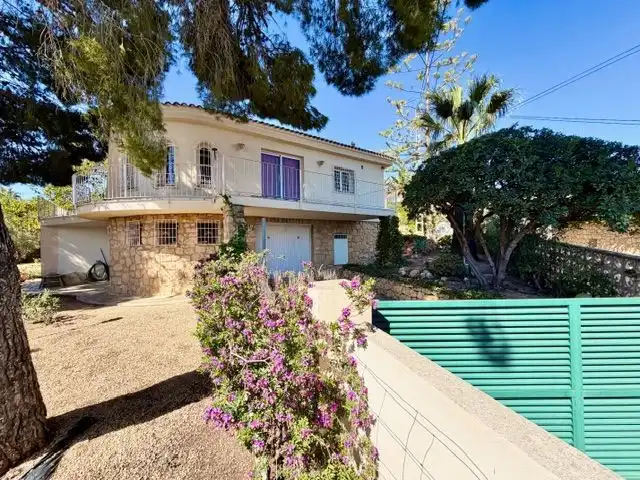 Casa con piscina en venta en Coloma, imagen 9