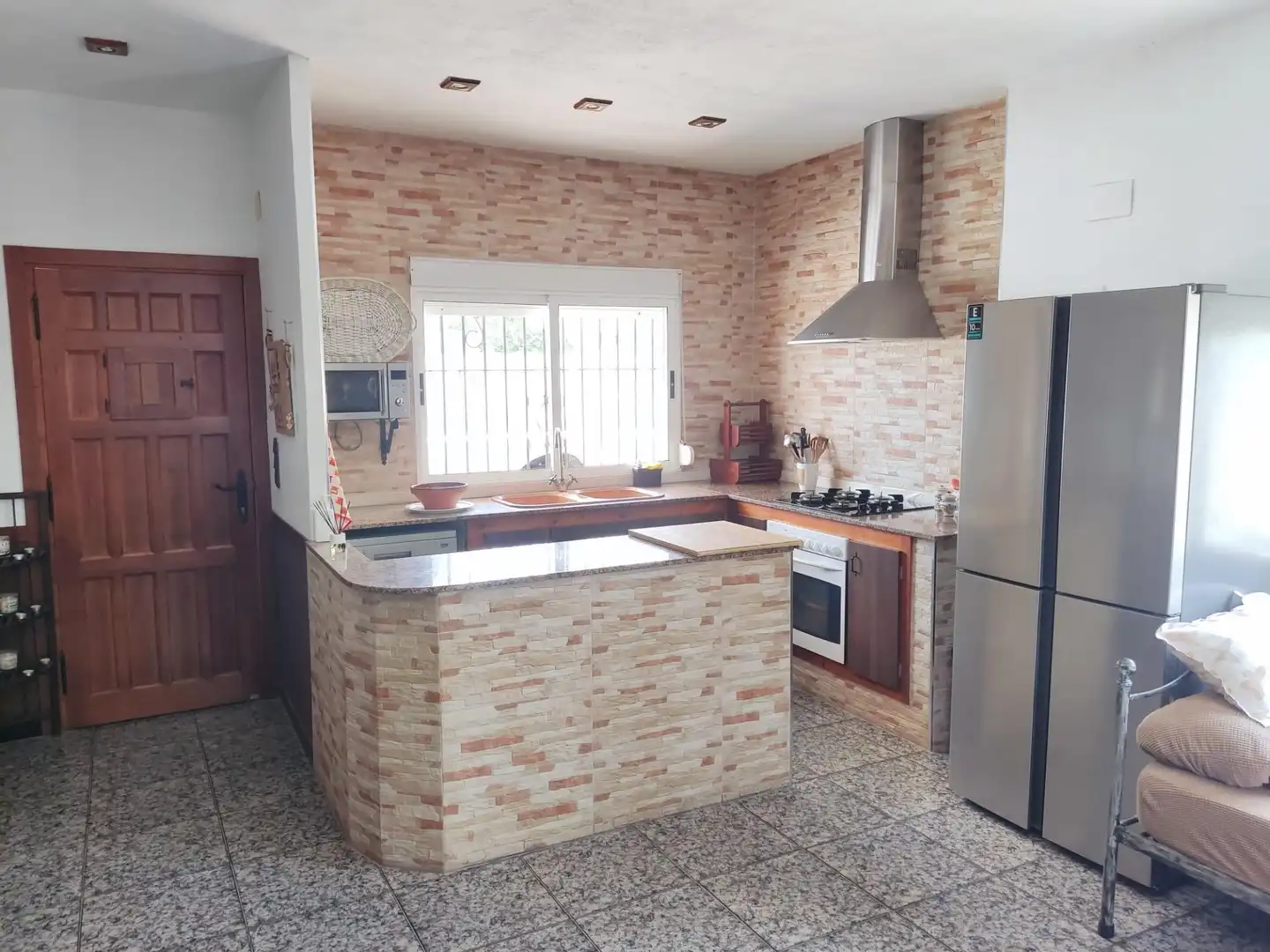 Cuina de Casa o xalet en venda en Cullera amb Aire condicionat, Jardí privat i Terrassa