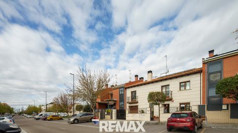 Photo 4 of Houses for sale in Calle Comunidad de Cantabria, 25, Laguna de Duero, Valladolid