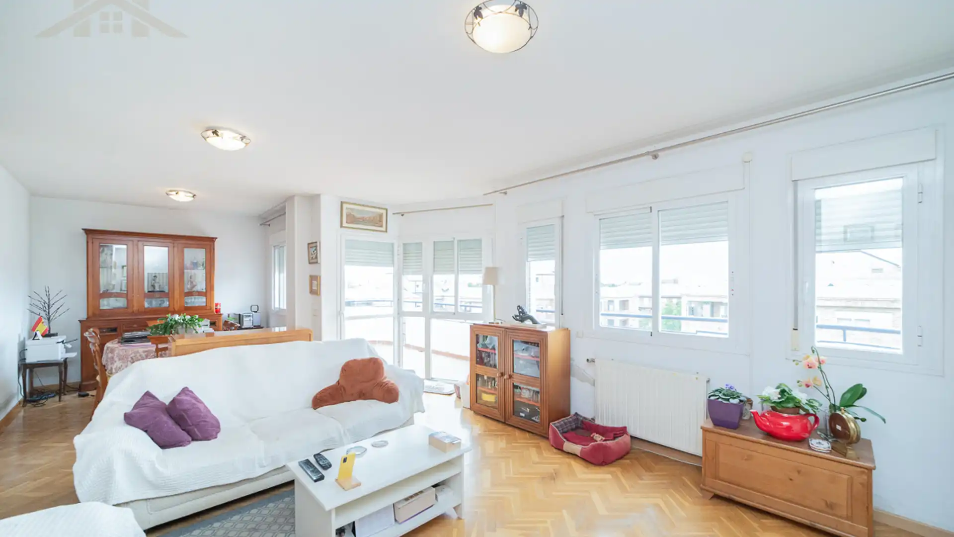 Sala de estar de Ático en venta en Majadahonda con Aire acondicionado, Calefacción y Terraza