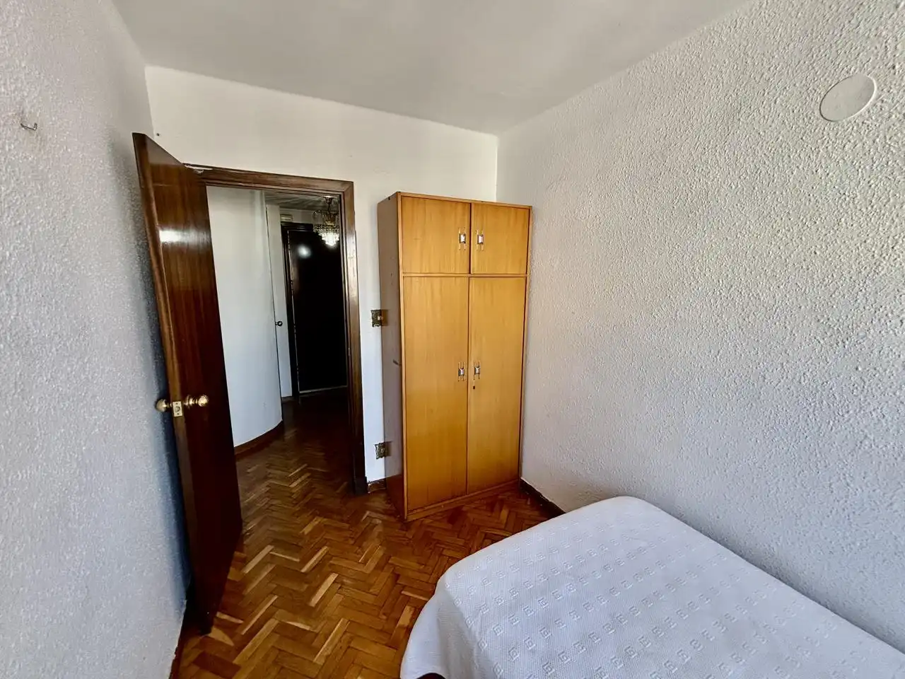 Habitación de Piso en venta en Zaragoza con Aire acondicionado, Calefacción y Parquet