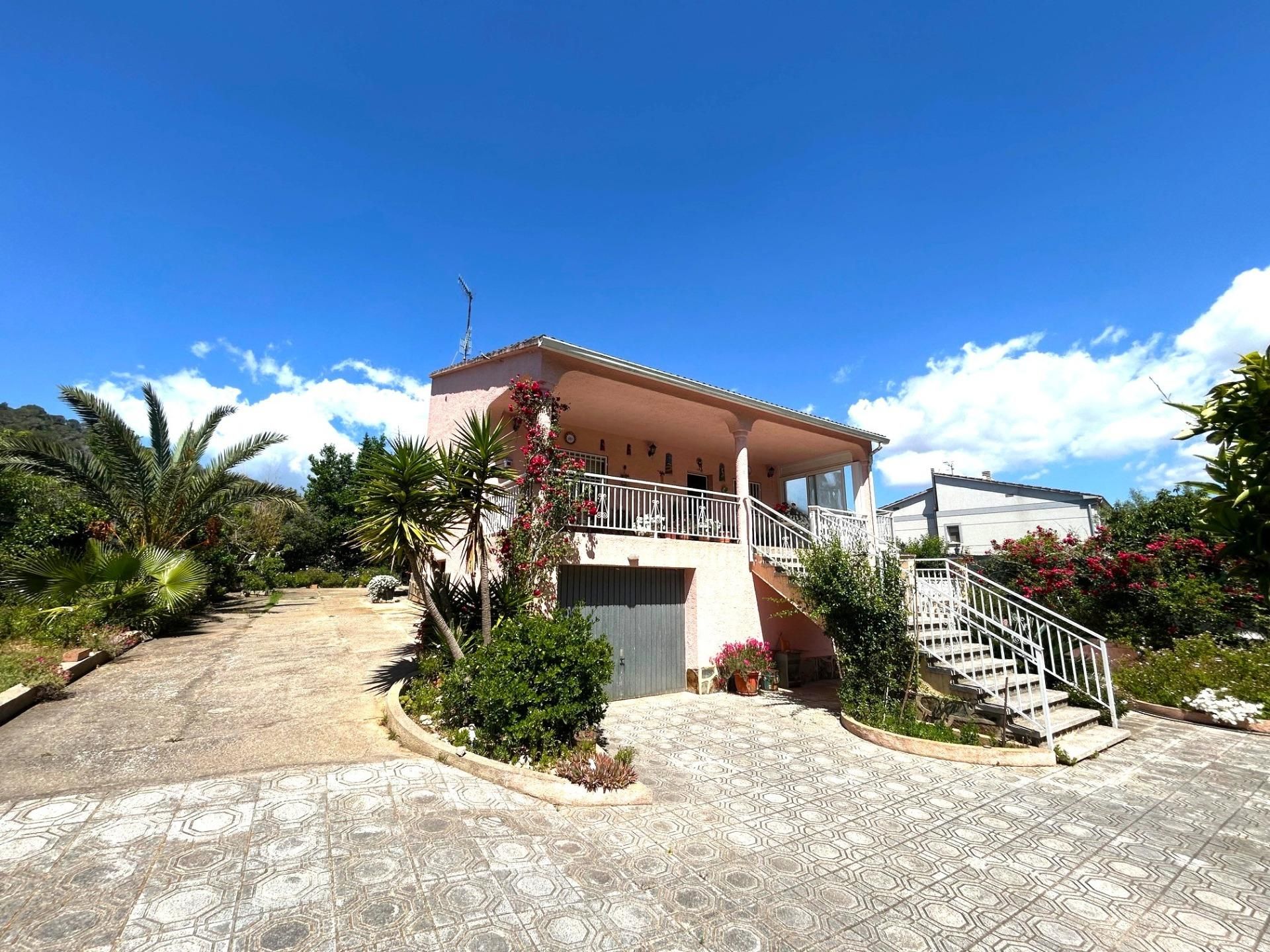 Vista exterior de Casa o chalet en venta en Calafell con Calefacción, Jardín privado y Terraza