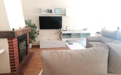 Living room of Single-family semi-detached for sale in El Puerto de Santa María  with Air Conditioner, Terrace and Balcony