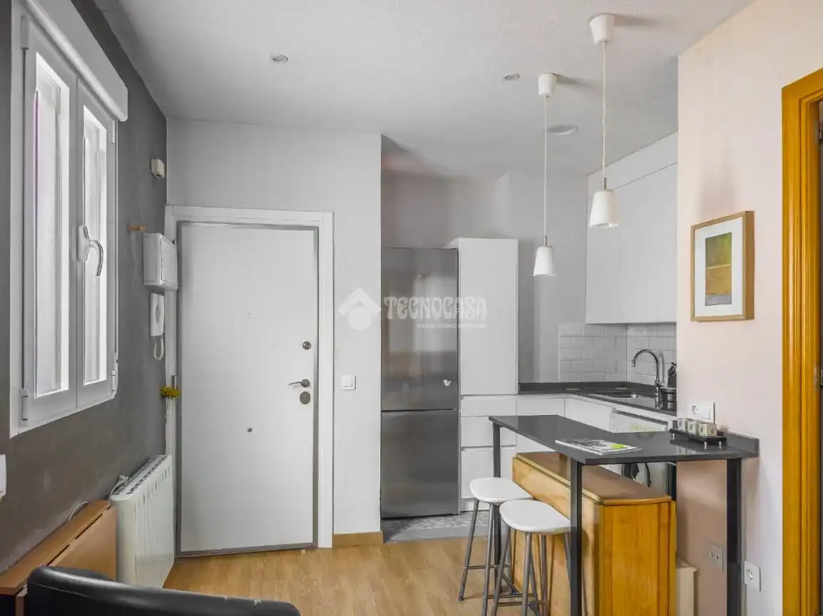 Küche von Wohnung zum Verkauf in Madrid mit Klimaanlage und Heizung