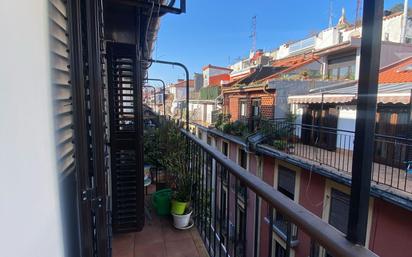 Terrassa de Pis en venda en Donostia - San Sebastián  amb Balcó