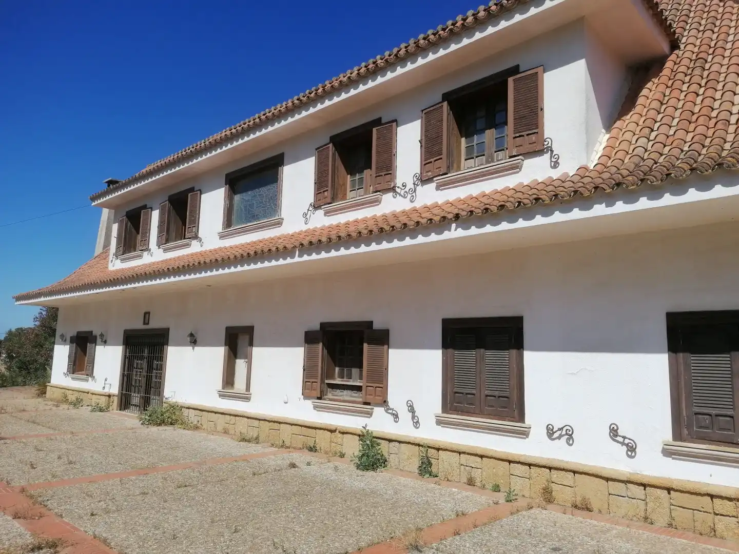 Vista exterior de Finca rústica en venda en Chiclana de la Frontera amb Terrassa, Traster i Piscina