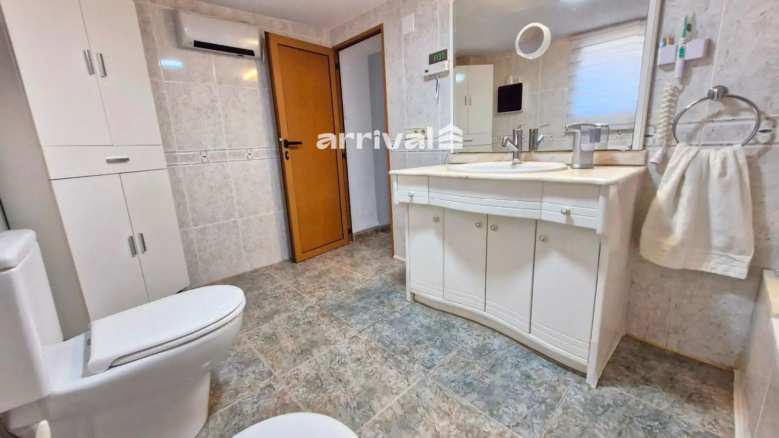 Baño de Casa o chalet en venta en Paterna con Aire acondicionado, Jardín privado y Terraza